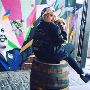 Meet your Posher, Anna jo